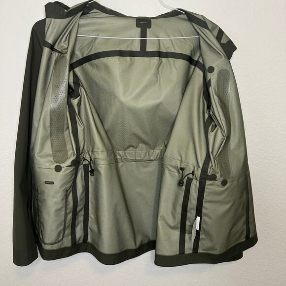 Lululemon Resist The Mist Rain Jacket Sz 6 - Picture 7 of 11